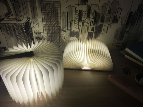 Magnetic Foldable Book Designed Lamp